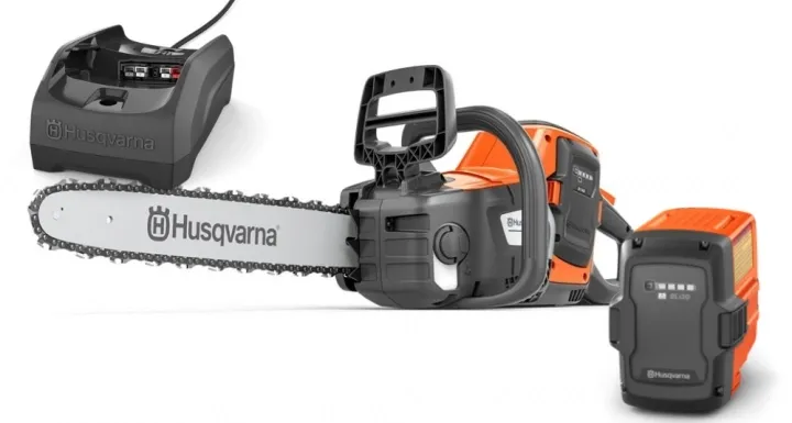 I lager Husqvarna 240i inkl Bli30 & C80