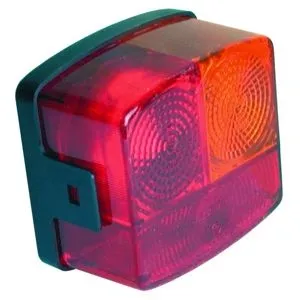 Bakre kombinationslykta halogen höger 12/24V John Deere Fri frakt