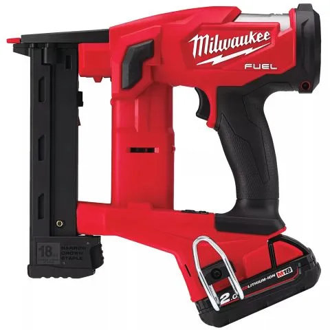 M18 FNCS18GS-202X Milwaukee Klammerpistol med batteri och laddare Snabb leverans